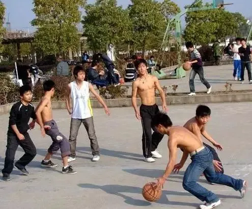 篮球重复训练法举例_0